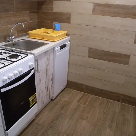 Дом отдыха - Balaton 18390 Балатонфеньвеш