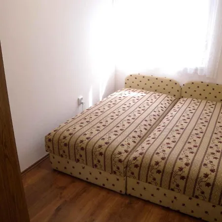 Balatonfenyves/balaton 18390 Holiday home *