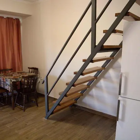 - Balaton 18390 Дом отдыха