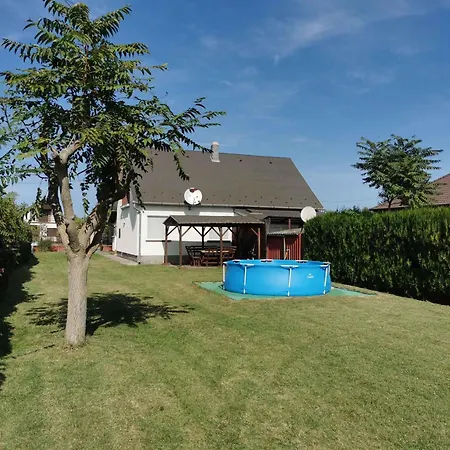 別荘 - Balaton 18390 *