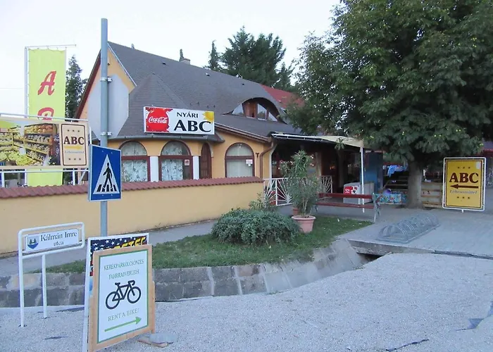 - Balaton 18390 Nyaraló Balatonfenyves